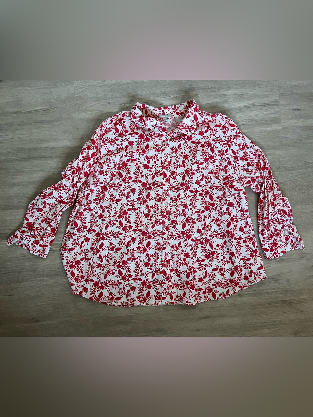 Red Floral White Button-Down Cotton Blouse Overall Print 3X 30/32